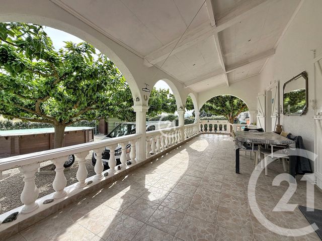 maison à vendre - 5 pièces - 136.0 m2 - CHATEAURENARD - 13 - PROVENCE-ALPES-COTE-D-AZUR - Century 21 Terre De Provence