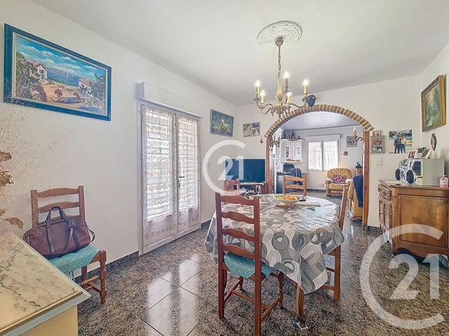 maison à vendre - 5 pièces - 136.0 m2 - CHATEAURENARD - 13 - PROVENCE-ALPES-COTE-D-AZUR - Century 21 Terre De Provence