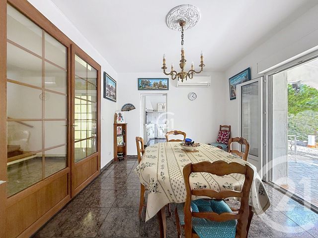 maison à vendre - 5 pièces - 136.0 m2 - CHATEAURENARD - 13 - PROVENCE-ALPES-COTE-D-AZUR - Century 21 Terre De Provence