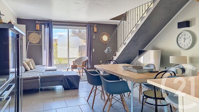 maison à vendre - 4 pièces - 114.39 m2 - MAILLANE - 13 - PROVENCE-ALPES-COTE-D-AZUR - Century 21 Terre De Provence