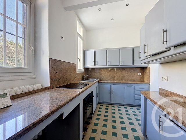 maison à vendre - 11 pièces - 256.77 m2 - CHATEAURENARD - 13 - PROVENCE-ALPES-COTE-D-AZUR - Century 21 Terre De Provence
