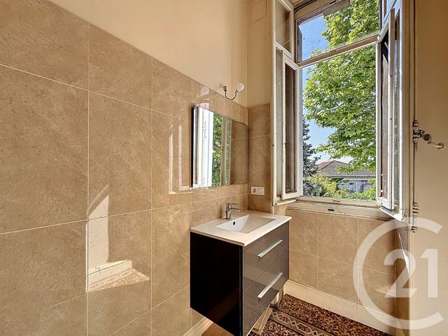 maison à vendre - 11 pièces - 256.77 m2 - CHATEAURENARD - 13 - PROVENCE-ALPES-COTE-D-AZUR - Century 21 Terre De Provence