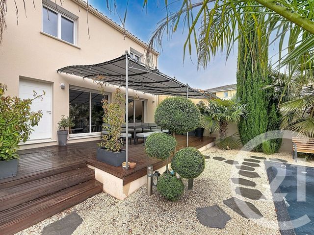 maison à vendre - 6 pièces - 123.64 m2 - CHATEAURENARD - 13 - PROVENCE-ALPES-COTE-D-AZUR - Century 21 Terre De Provence