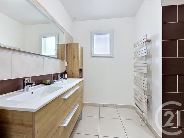 maison à vendre - 6 pièces - 123.64 m2 - CHATEAURENARD - 13 - PROVENCE-ALPES-COTE-D-AZUR - Century 21 Terre De Provence