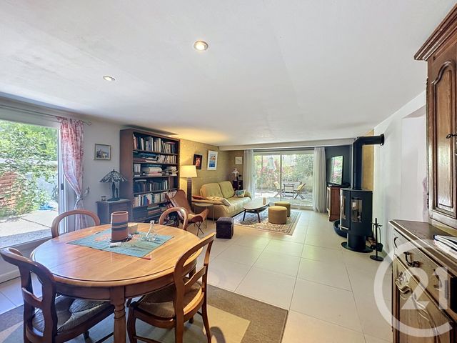 maison à vendre - 4 pièces - 112.0 m2 - CHATEAURENARD - 13 - PROVENCE-ALPES-COTE-D-AZUR - Century 21 Terre De Provence