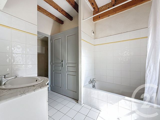 Appartement T3 à vendre - 3 pièces - 82.23 m2 - BARBENTANE - 13 - PROVENCE-ALPES-COTE-D-AZUR - Century 21 Terre De Provence