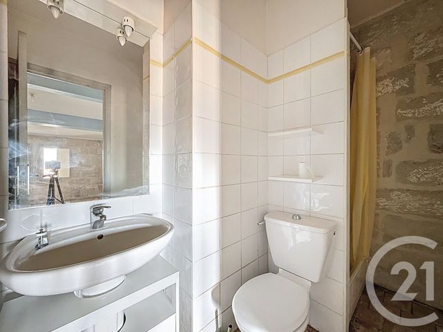 Appartement T3 à vendre - 3 pièces - 82.23 m2 - BARBENTANE - 13 - PROVENCE-ALPES-COTE-D-AZUR - Century 21 Terre De Provence