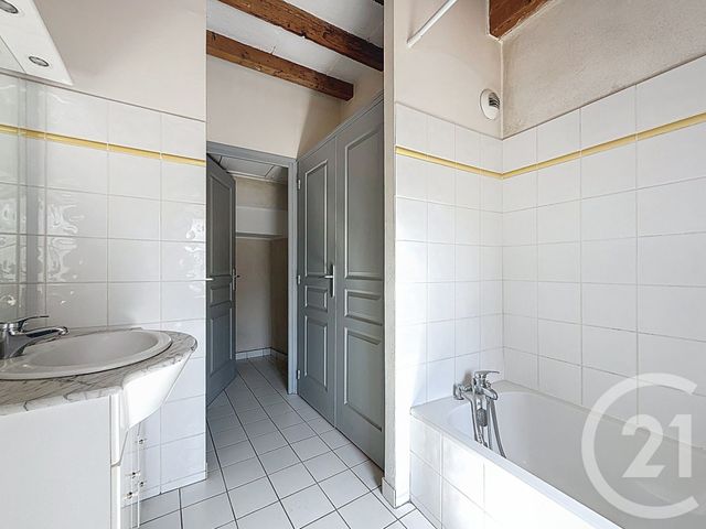 Appartement T3 à vendre - 3 pièces - 82.23 m2 - BARBENTANE - 13 - PROVENCE-ALPES-COTE-D-AZUR - Century 21 Terre De Provence