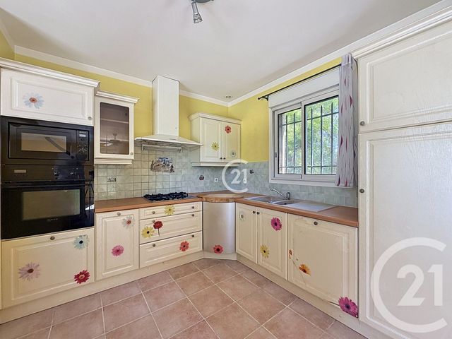 maison à vendre - 5 pièces - 106.74 m2 - CHATEAURENARD - 13 - PROVENCE-ALPES-COTE-D-AZUR - Century 21 Terre De Provence