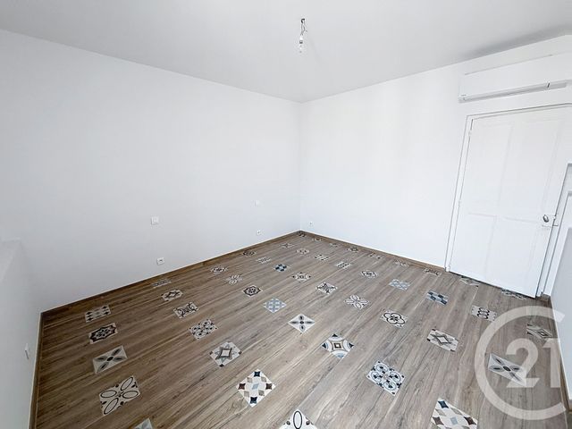 maison à vendre - 4 pièces - 65.25 m2 - CHATEAURENARD - 13 - PROVENCE-ALPES-COTE-D-AZUR - Century 21 Terre De Provence