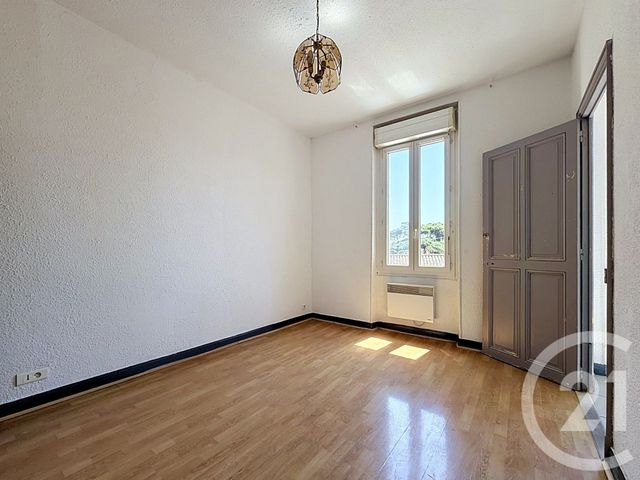 Appartement à louer - 2 pièces - 39.16 m2 - CHATEAURENARD - 13 - PROVENCE-ALPES-COTE-D-AZUR - Century 21 Terre De Provence