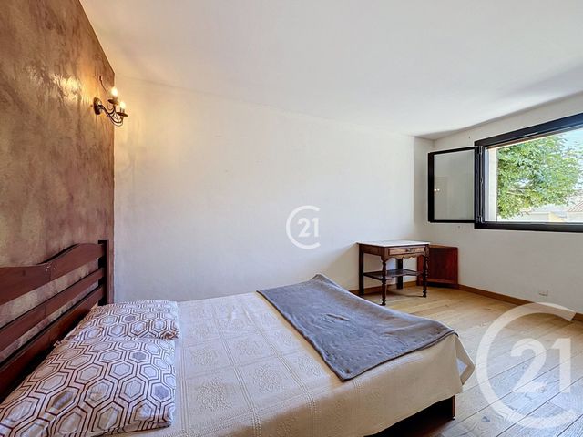 maison à vendre - 6 pièces - 191.2 m2 - EYRAGUES - 13 - PROVENCE-ALPES-COTE-D-AZUR - Century 21 Terre De Provence