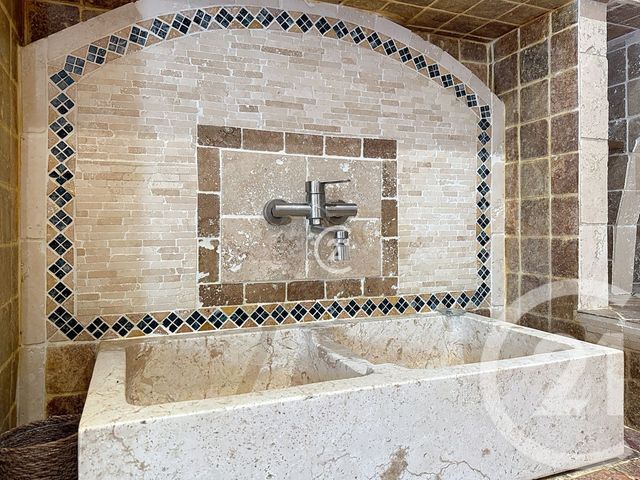 maison à vendre - 6 pièces - 191.2 m2 - EYRAGUES - 13 - PROVENCE-ALPES-COTE-D-AZUR - Century 21 Terre De Provence