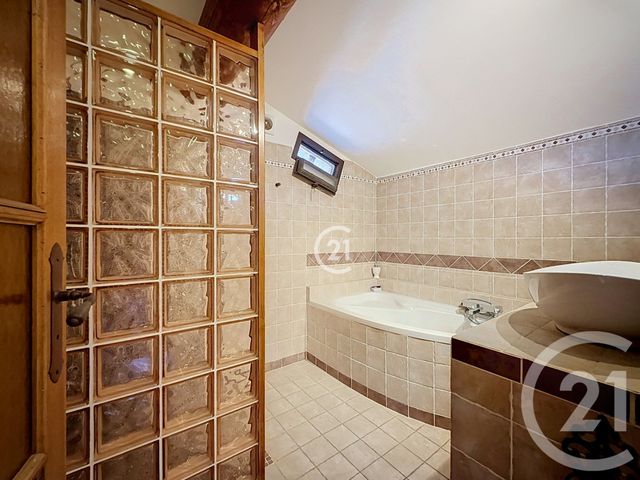 maison à vendre - 6 pièces - 191.2 m2 - EYRAGUES - 13 - PROVENCE-ALPES-COTE-D-AZUR - Century 21 Terre De Provence