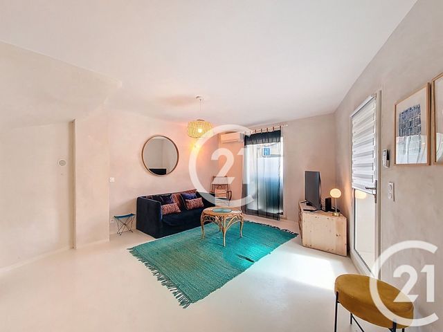 Appartement T3 à vendre - 3 pièces - 55.58 m2 - ST REMY DE PROVENCE - 13 - PROVENCE-ALPES-COTE-D-AZUR - Century 21 Terre De Provence