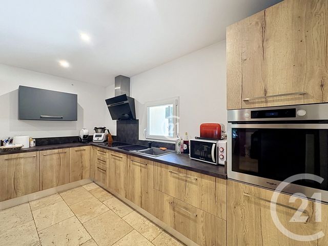 maison à vendre - 5 pièces - 123.88 m2 - CHATEAURENARD - 13 - PROVENCE-ALPES-COTE-D-AZUR - Century 21 Terre De Provence