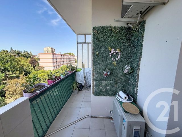 Appartement à vendre - 4 pièces - 77.04 m2 - AVIGNON - 84 - PROVENCE-ALPES-COTE-D-AZUR - Century 21 Terre De Provence