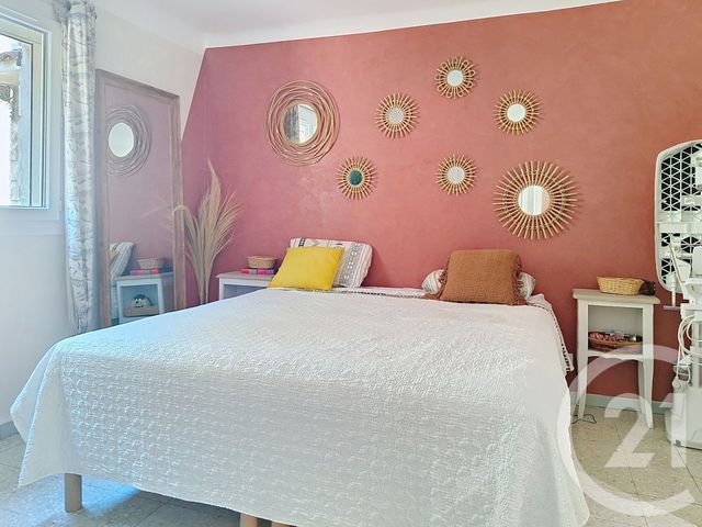 Appartement T3 à vendre - 3 pièces - 82.56 m2 - CHATEAURENARD - 13 - PROVENCE-ALPES-COTE-D-AZUR - Century 21 Terre De Provence