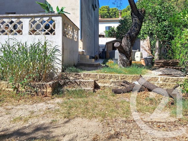 Appartement T3 à vendre - 3 pièces - 82.56 m2 - CHATEAURENARD - 13 - PROVENCE-ALPES-COTE-D-AZUR - Century 21 Terre De Provence