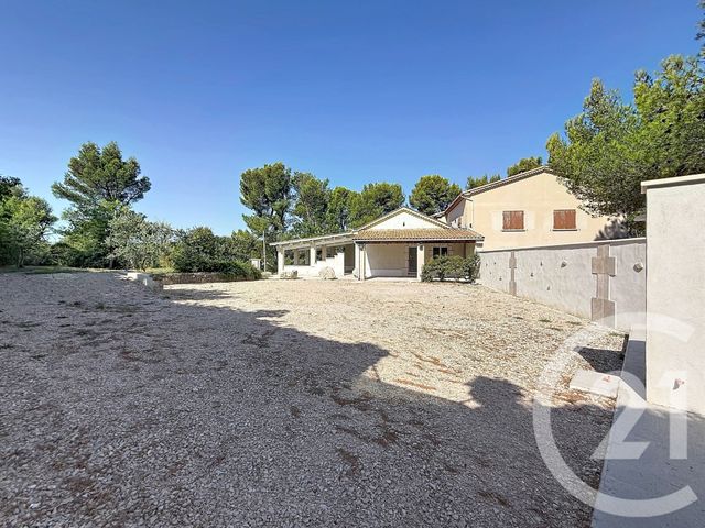maison à louer - 4 pièces - 91.63 m2 - NOVES - 13 - PROVENCE-ALPES-COTE-D-AZUR - Century 21 Terre De Provence