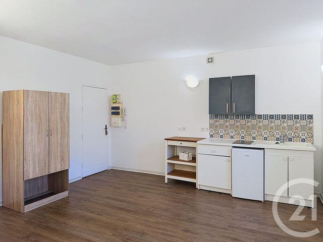 Appartement F1 à louer CHATEAURENARD