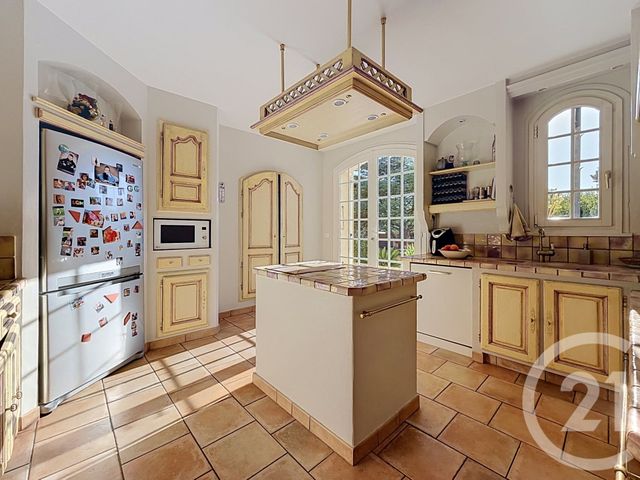 maison à vendre - 5 pièces - 231.0 m2 - MORIERES LES AVIGNON - 84 - PROVENCE-ALPES-COTE-D-AZUR - Century 21 Terre De Provence