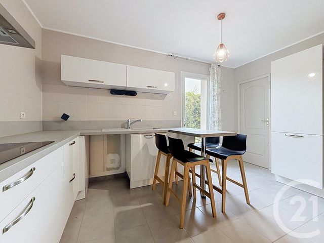 maison à vendre - 4 pièces - 91.5 m2 - CHATEAURENARD - 13 - PROVENCE-ALPES-COTE-D-AZUR - Century 21 Terre De Provence