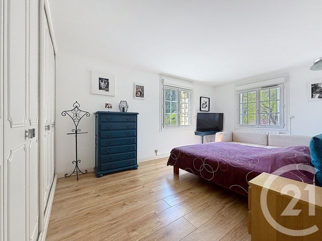 maison à vendre - 9 pièces - 256.46 m2 - CHATEAURENARD - 13 - PROVENCE-ALPES-COTE-D-AZUR - Century 21 Terre De Provence