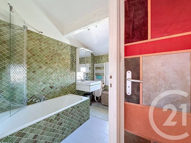 maison à vendre - 9 pièces - 256.46 m2 - CHATEAURENARD - 13 - PROVENCE-ALPES-COTE-D-AZUR - Century 21 Terre De Provence