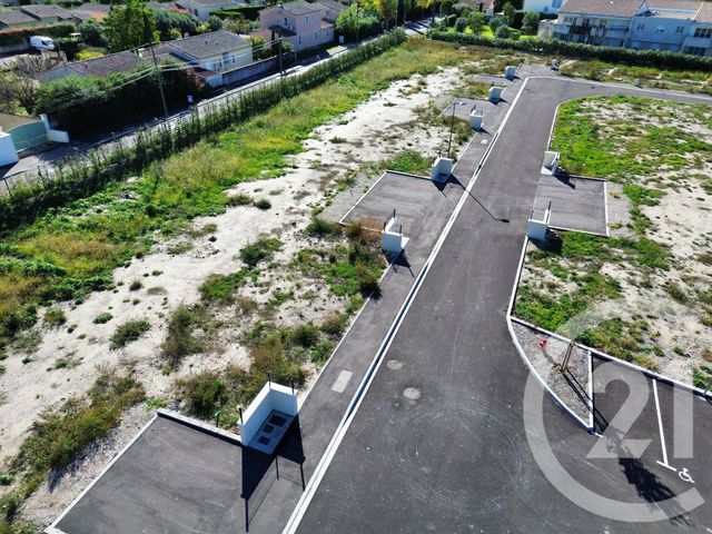 terrain à vendre - 364.0 m2 - CHATEAURENARD - 13 - PROVENCE-ALPES-COTE-D-AZUR - Century 21 Terre De Provence