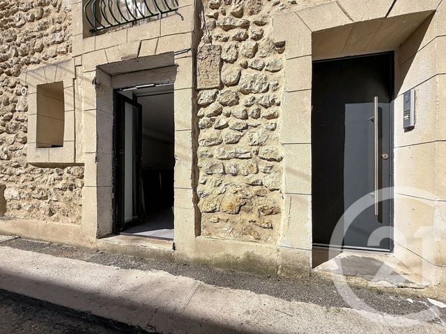 commerce à louer - 54.01 m2 - CHATEAURENARD - 13 - PROVENCE-ALPES-COTE-D-AZUR - Century 21 Terre De Provence