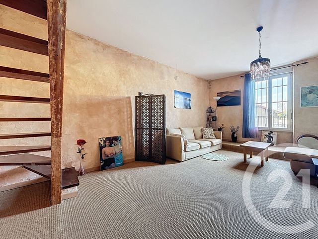 maison à vendre - 6 pièces - 132.46 m2 - CHATEAURENARD - 13 - PROVENCE-ALPES-COTE-D-AZUR - Century 21 Terre De Provence