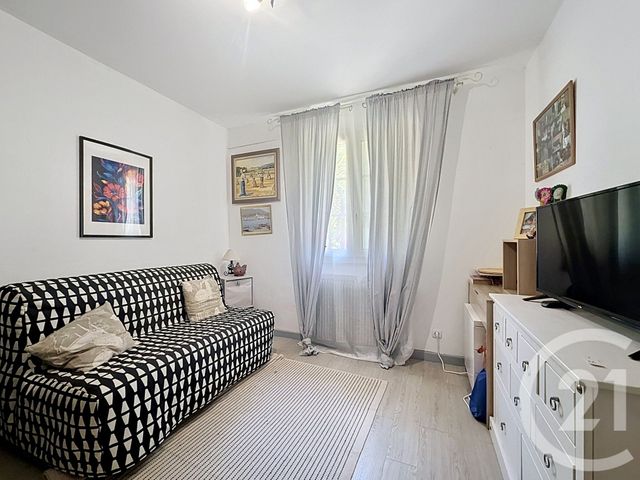 maison à vendre - 4 pièces - 84.75 m2 - CHATEAURENARD - 13 - PROVENCE-ALPES-COTE-D-AZUR - Century 21 Terre De Provence