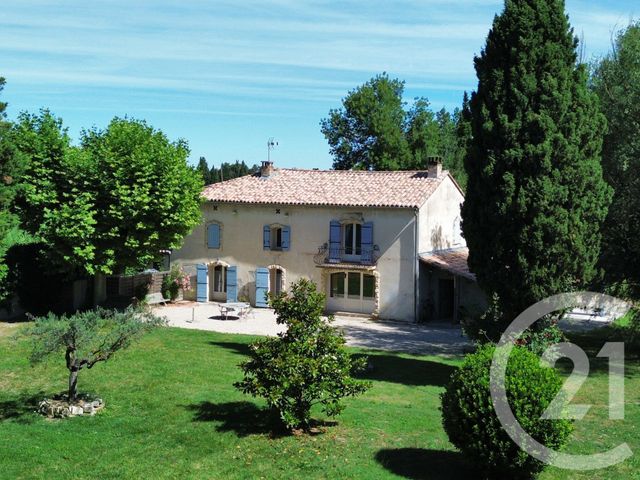 maison à vendre - 6 pièces - 188.7 m2 - NOVES - 13 - PROVENCE-ALPES-COTE-D-AZUR - Century 21 Terre De Provence