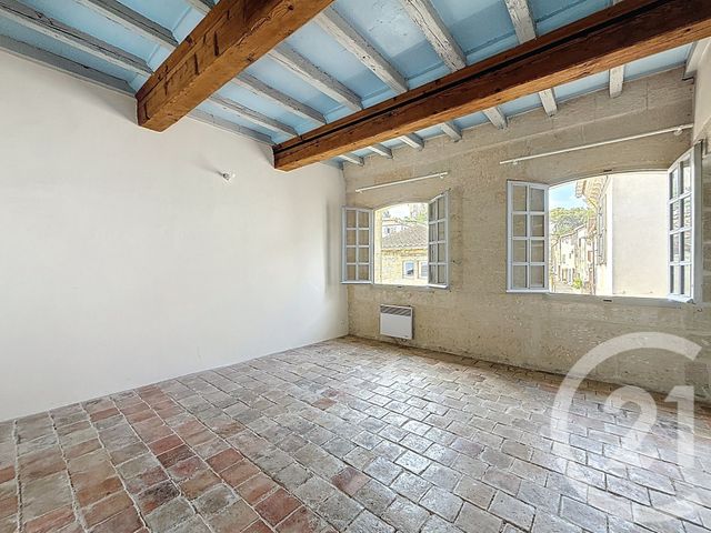 Appartement T3 à vendre - 3 pièces - 82.23 m2 - BARBENTANE - 13 - PROVENCE-ALPES-COTE-D-AZUR - Century 21 Terre De Provence
