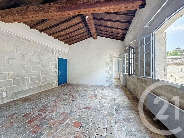 Appartement T3 à vendre - 3 pièces - 82.23 m2 - BARBENTANE - 13 - PROVENCE-ALPES-COTE-D-AZUR - Century 21 Terre De Provence