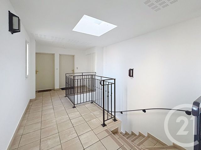 Appartement F3 bis à vendre - 3 pièces - 81.95 m2 - AVIGNON - 84 - PROVENCE-ALPES-COTE-D-AZUR - Century 21 Terre De Provence