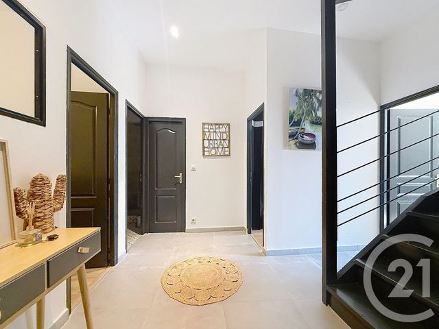 Appartement T4 à vendre - 4 pièces - 67.35 m2 - TARASCON - 13 - PROVENCE-ALPES-COTE-D-AZUR - Century 21 Terre De Provence