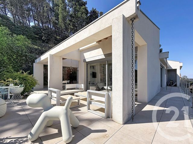 maison à vendre - 9 pièces - 173.04 m2 - CHATEAURENARD - 13 - PROVENCE-ALPES-COTE-D-AZUR - Century 21 Terre De Provence