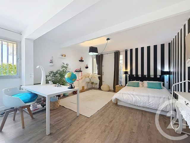 maison à vendre - 9 pièces - 173.04 m2 - CHATEAURENARD - 13 - PROVENCE-ALPES-COTE-D-AZUR - Century 21 Terre De Provence